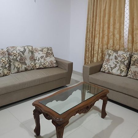 היידראבד Saba Executive Rooms And Apartments מראה חיצוני תמונה